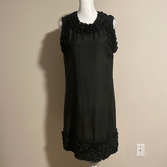 Kate Boggiano black silk blend dress size 10, sleeveless with ruffle details - Picture 1 of 7